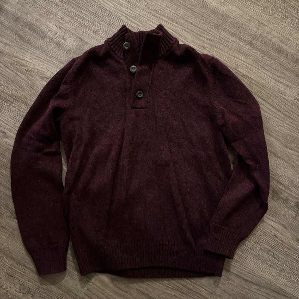 American Eagle men’s pullover sweater